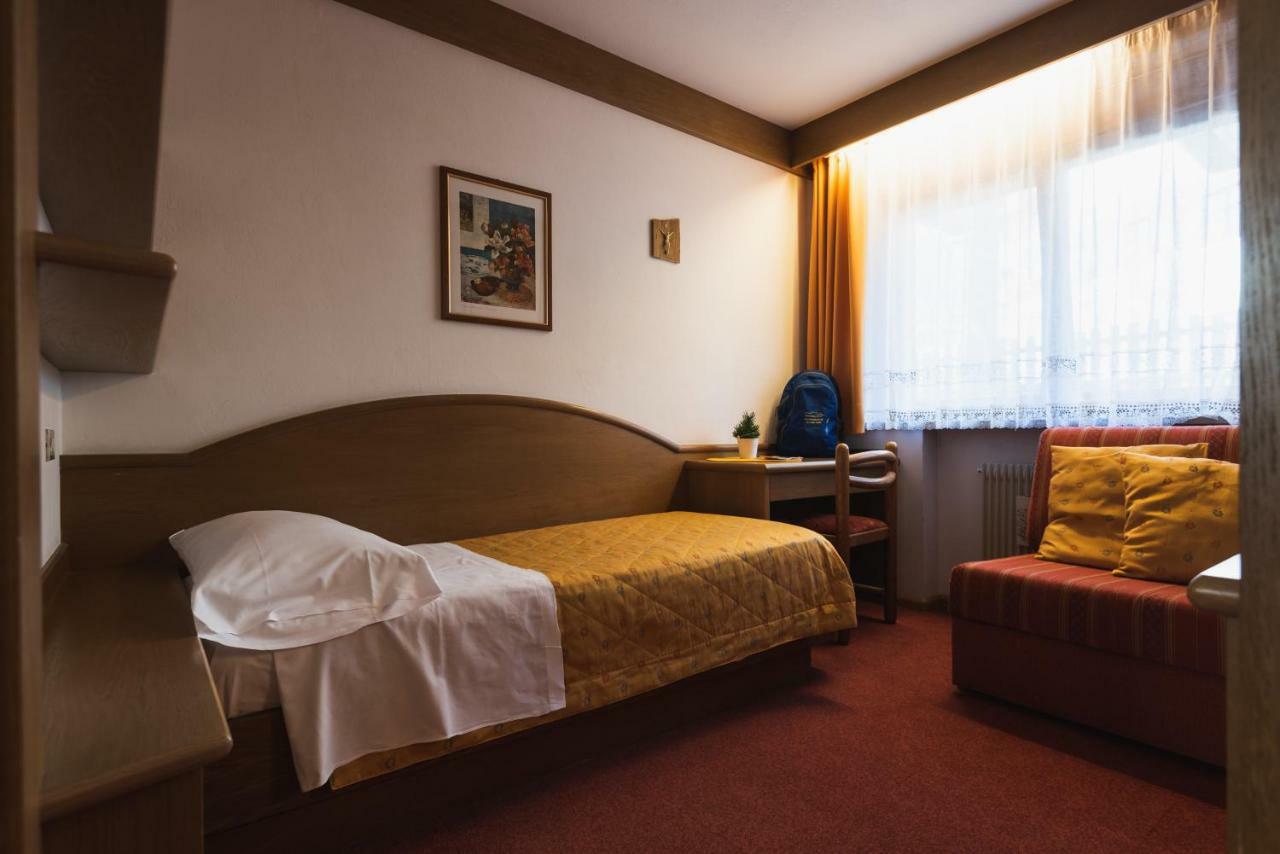 Hotel Catinaccio Vigo di Fassa Exterior foto